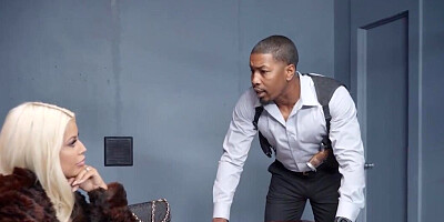 Anal in the interrogation room with a true femme fatale