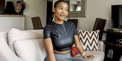 Amateur Ebony Model To Suck White Cock At Couch Casting Call