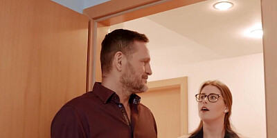 Squirting girl with huge tits gets her shaved hole banged