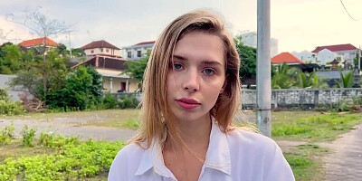 Californian cutie getting her DSLs used for pleasure