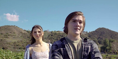 Thieving couple getting off with a deranged MILF hoe