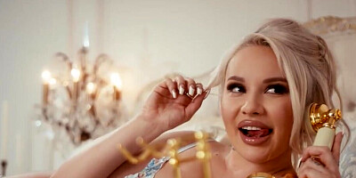 Dripping wet blonde girl seeking sensational orgasms