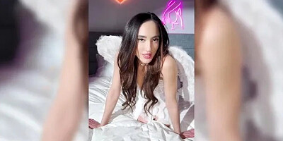 Angel and Devil all in One Sexual Freak Chloe Amour Iii