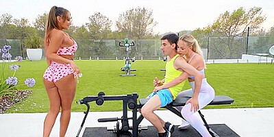 Bum Lift Hot Porn Video