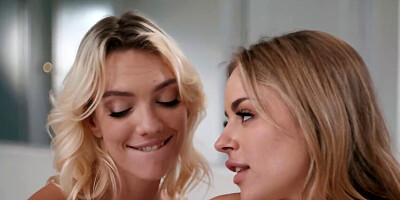 Hot Lesbians Lick And Fuck Another One With A Big Dildo