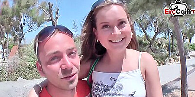 Heibe Blondine Wird Am Strand Angesprochen Und Zum Ficken Mit Genommen