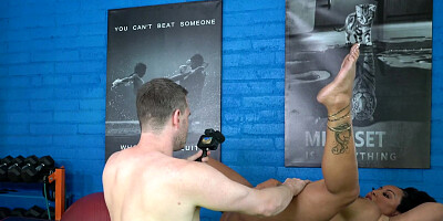 Hardcore fucking for juicy Latina Kiara Mia and cum in mouth