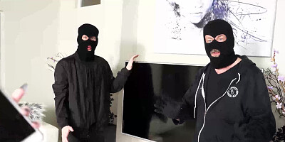 Sully Savage is having sex with two hung robbers