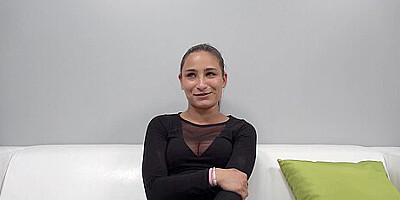 Anna 8762