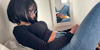 Anime Girl Loses a Bet and I Come on Her Big Thighs