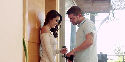 Blindfolds and banging for a sexually adventurous hottie