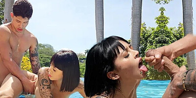 Naughty Colombian Convinces Her Butler to Fuck Her in the Pool - Luna Vitaler...
