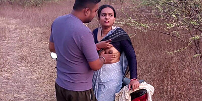 Amateur couple from India are doing it in the field