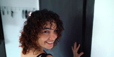 Veronica Russo – A Family Affair