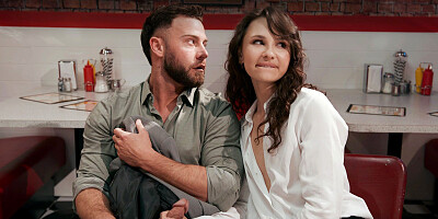 Sneaking Around At The Diner, Scene #01