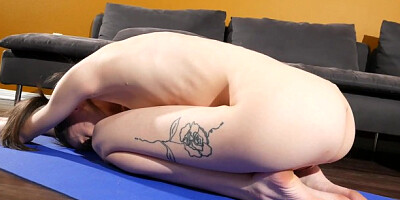 Lissome Aria Haze's yoga solo scene
