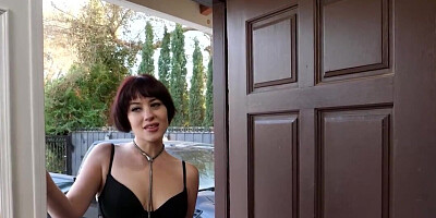 Horny lady cheating on her man with no shame at all