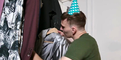 Dude sneakily fucking a much younger hottie