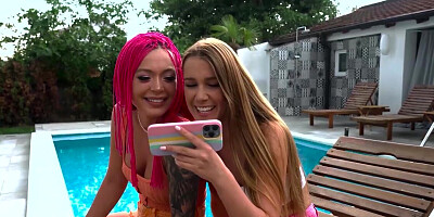 Two girls are willing to cross many fucking boundaries