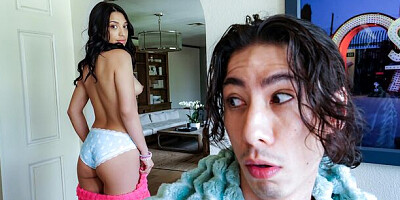 Sublime Sasha Reign at long hair scene