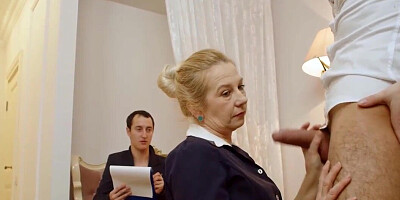 Room service lady gets to enjoy a younger dick inside