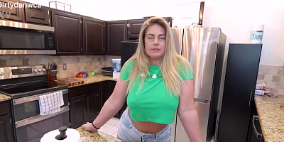 Clover Baltimore - Virtual JOI Simulated Sex Fucking Mom At AirBnb