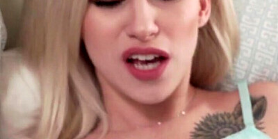 Stepsister with a tight hole wants to get fucked silly