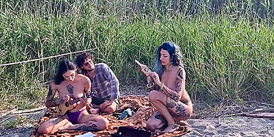 Spin The Bottle Game On The Beach -unforgettable Holiday Sex W. Two Stunning Girls English Subtitles