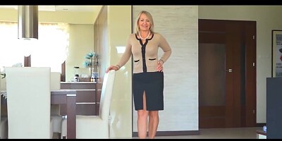 Hot wife tease