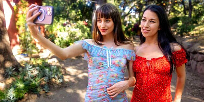 She Seduced Me - lesbo dirt