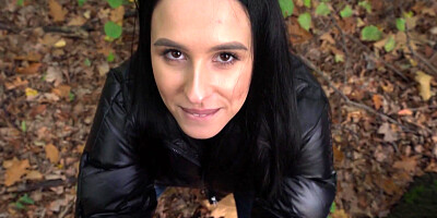 Raven-haired nympho Alyssa Bounty gets her tight butthole plowed