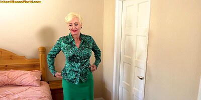 2 Man BBCs This GILF