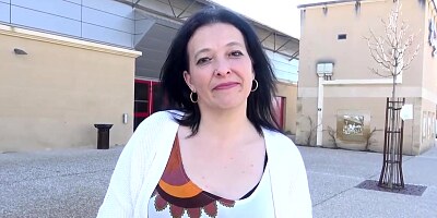 Jeux sulfureux avec Aline et Sandy 1