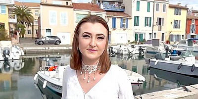 Tracy, 19ans, Vendeuse En Lingerie