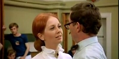 Mazurka Paa Sengekanten