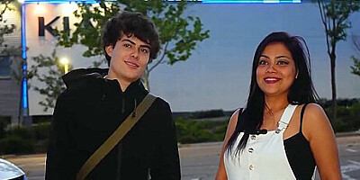 Carol Linda - Ay Hijoeputa, Tu Polla Te Llega A Las Rodillas