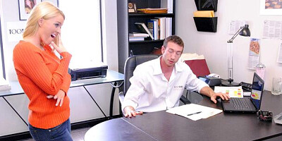 Watch aristocratic Krissy Lynn's dirt