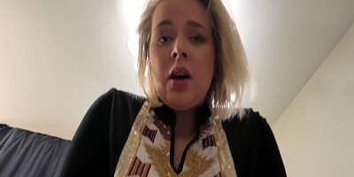 Nikky Dream In Uvey Ogluna Cinselligi Ogreten Sarısın Kaltak Deneyimlerini Sikiserek Yansıtıyor 10 Min