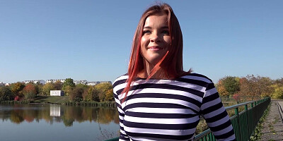 Easygoing Russian babe Renata Fox gives up her pussy for some cash