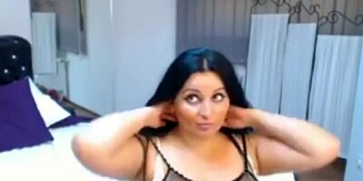 Sarah Doll Arab webcam model 5