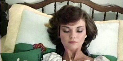 Vintage hairy teen fucked by her man on the bed