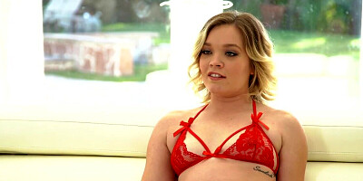 Katie Kush's wet cooch is going to get rammed hard