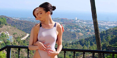 Too hot to see these lesbian women fuck each other