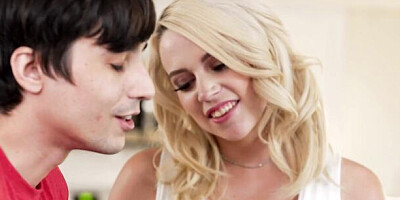 3way with Freya Parker & Madison Summers Go Together Like Fucking & Fireworks