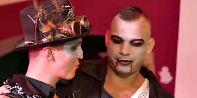 Halloween porn movie with a bewitching blonde granny