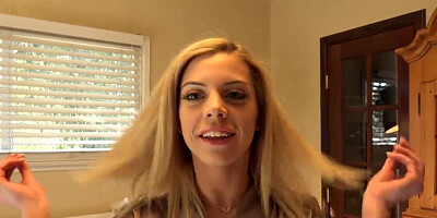 Freaky sex doll Allie Nicole is ready to get pounded