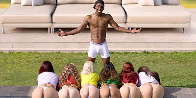 Watch natural Vivian Lola's porn