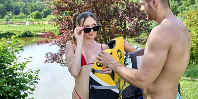 Watch fiery Isabella De Laa's action