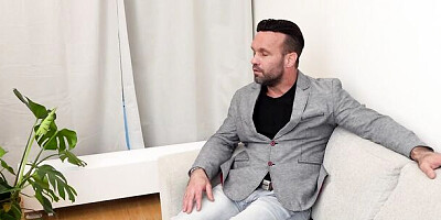 HUNT4K. Cheating in a stranger's house