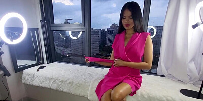 I rotate and fuck this Filipina pussy on my thick dick